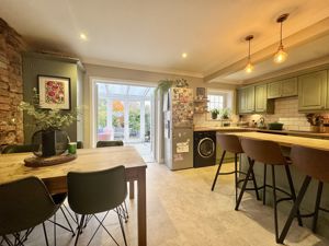 Photo 24- click for photo gallery